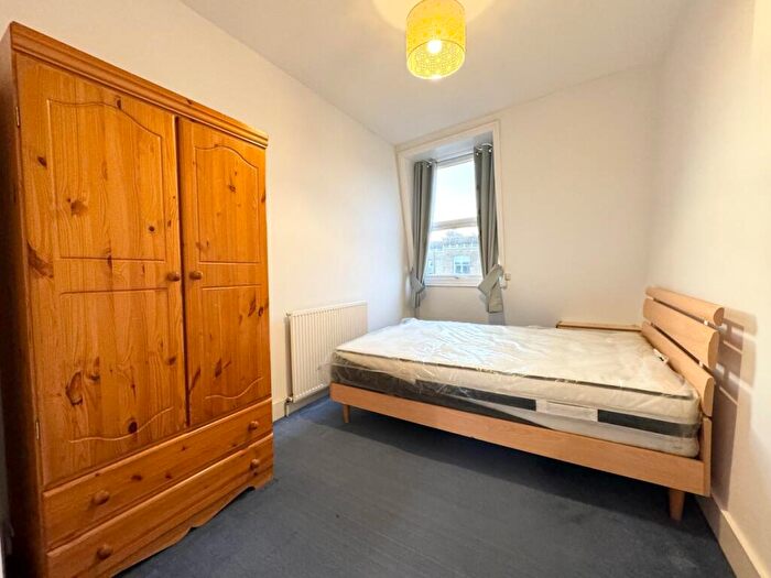 1 Bedroom Flat To Rent In Hornsey Road, Archway, N19