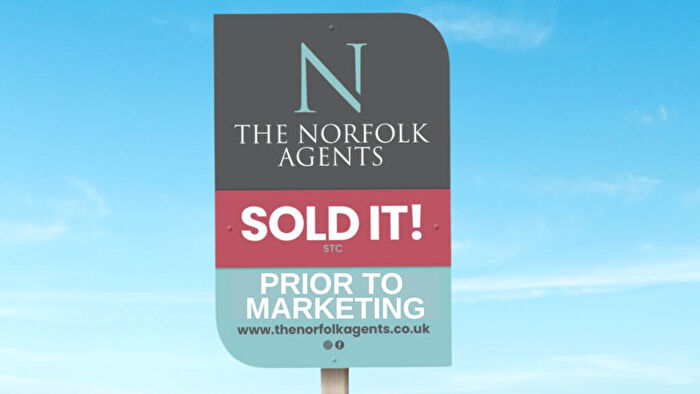 2 Bedroom Detached Bungalow For Sale In Cotts Lane, Tilney All Saints, King's Lynn, Norfolk, PE34