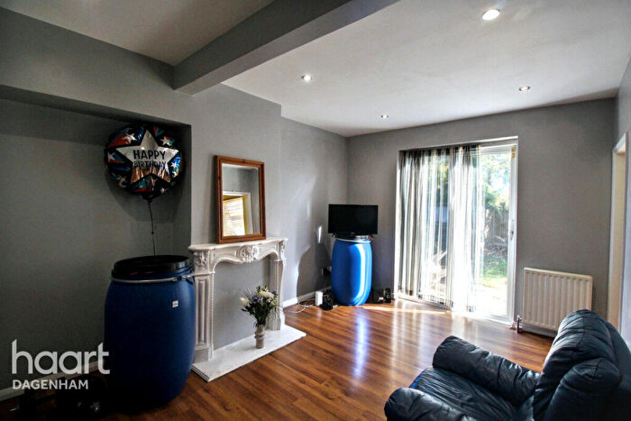 3 Bedroom Terraced House To Rent In Ford Road, Dagenham, RM10