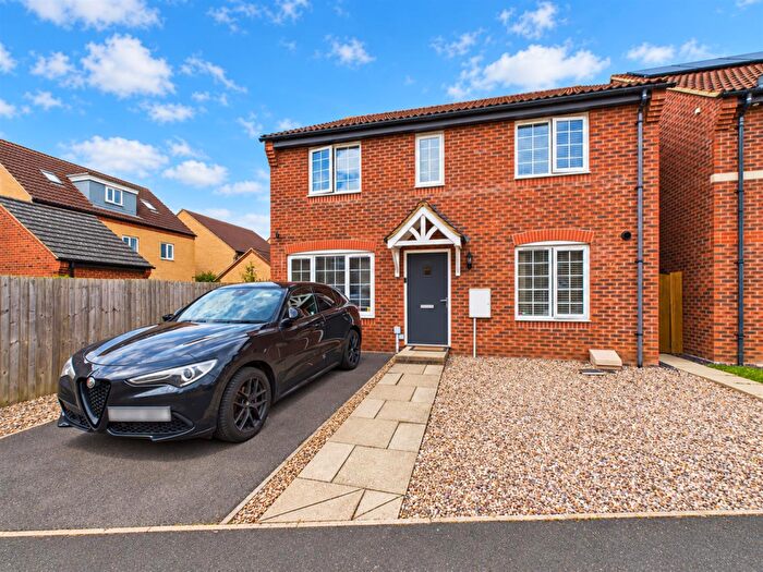4 Bedroom Detached House To Rent In Slipton Road, Burton Latimer, NN15