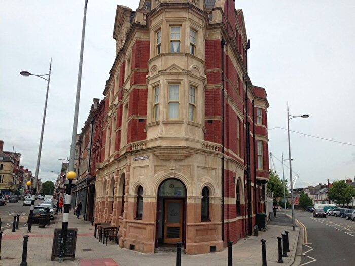 1 Bedroom Flat To Rent In Commercial Street, King William Iv, NP20