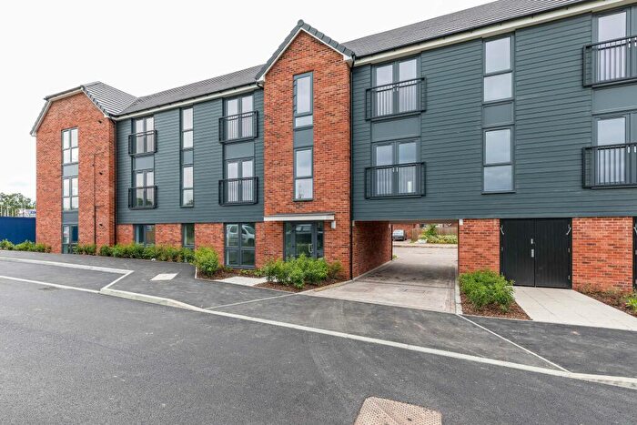 2 Bedroom Flat To Rent In Icarus Avenue, Burgess Hill, West Sussex, RH15