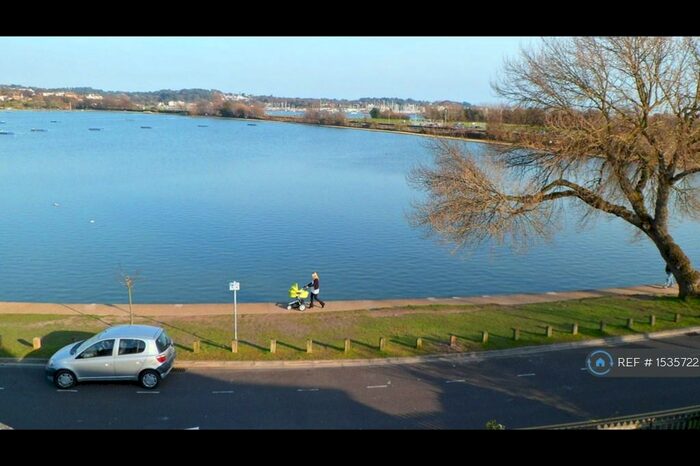 2 Bedroom Flat To Rent In Park Lake Road, Poole, BH15