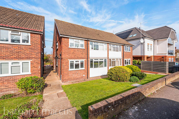 2 Bedroom Maisonette To Rent In St Philips Avenue, Worcester Park, KT4