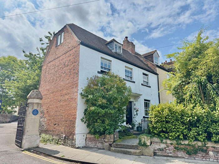 3 Bedroom Terraced House For Sale In Cannon Green, Westbury, Wiltshire, BA13