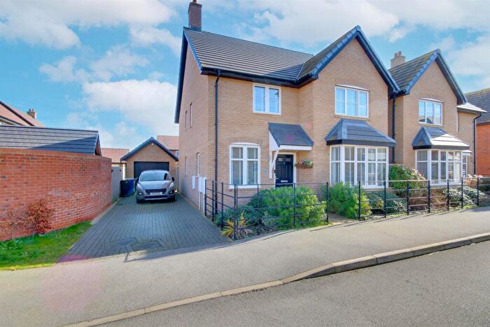 4 Bedroom Detached House For Sale In Fyson Way, Warboys, PE28