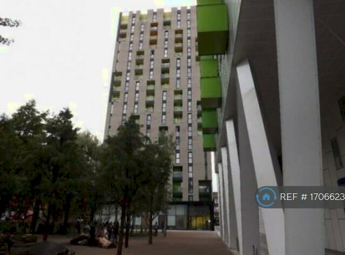 2 Bedroom Flat To Rent In Arboretum Place, Barking And Dagenham, Barking, IG11