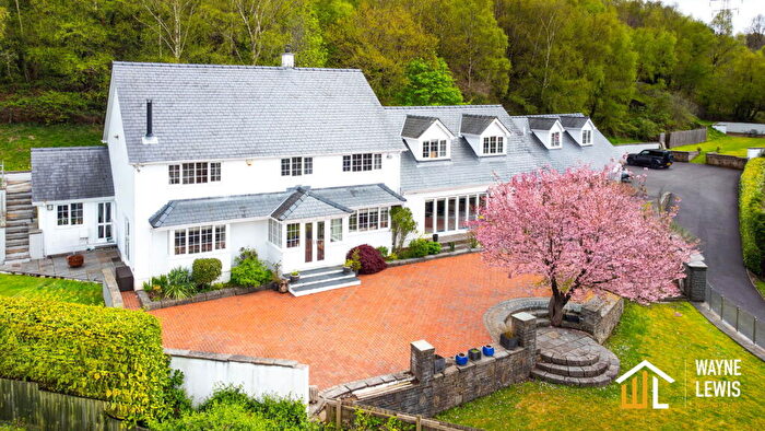 6 Bedroom Detached House For Sale In Pencoed Avenue, Pontypridd, CF37