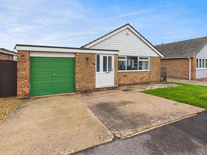 3 Bedroom Bungalow For Sale In Priory Drive, Fiskerton, Lincoln, LN3