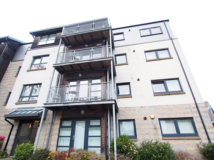 2 Bedroom Flat To Rent In Coopers Lane, The Campus, AB24