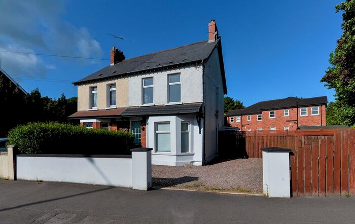 3 Bedroom Semi-Detached House For Sale In Comber Road, Dundonald, BT16