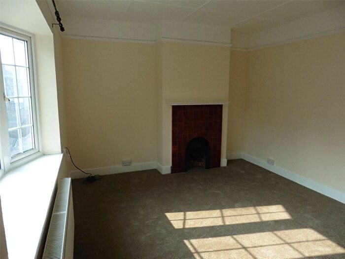 1 Bedroom Flat To Rent In Broomfield Road, Chelmsford, Essex, CM1