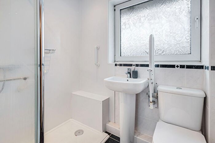 2 Bedroom Semi-Detached House For Sale In Coldstone Drive, Ashton-In-Makerfield, WN4