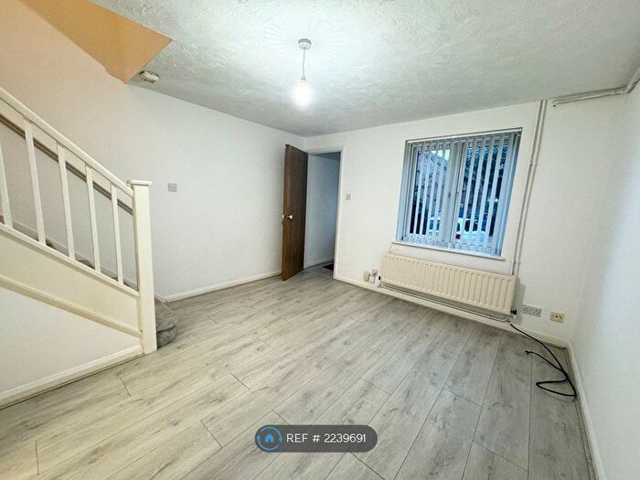 2 Bedroom Terraced House To Rent In St. Augustine Gardens, Southampton, SO17