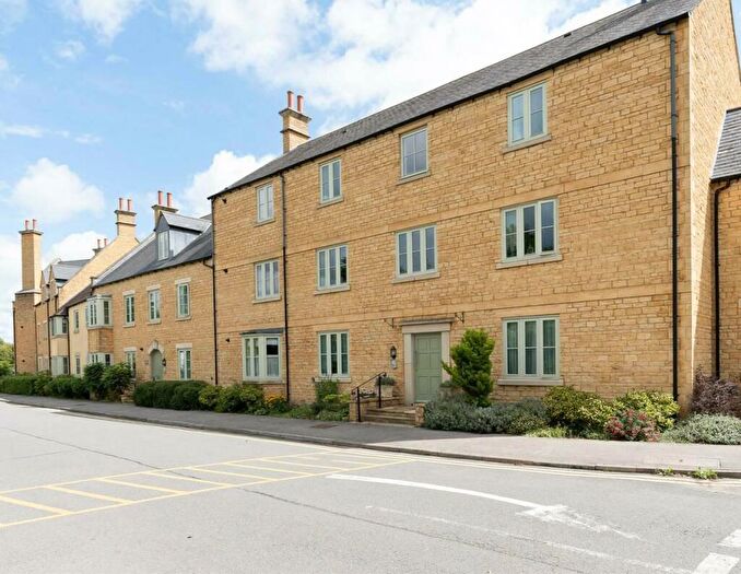 Apartment To Rent In Station Road, Moreton-In-Marsh, GL56