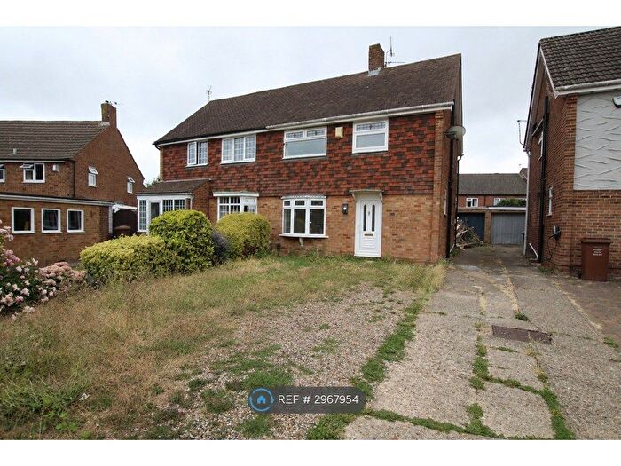 3 Bedroom Semi Detached House To Rent In Fallowfield, Chatham, ME5