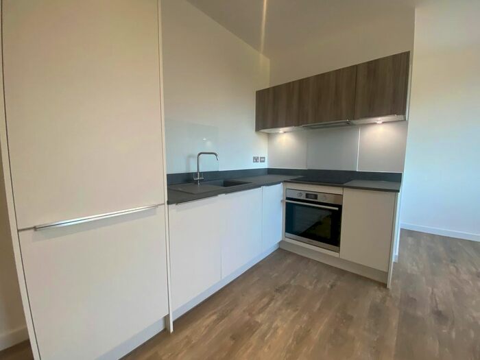 2 Bedroom Flat To Rent In Ashwood Way, Basingstoke RG23