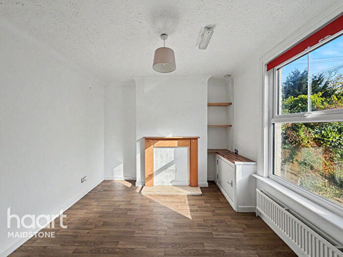 2 Bedroom Terraced House To Rent In Dover Street, Maidstone, ME16