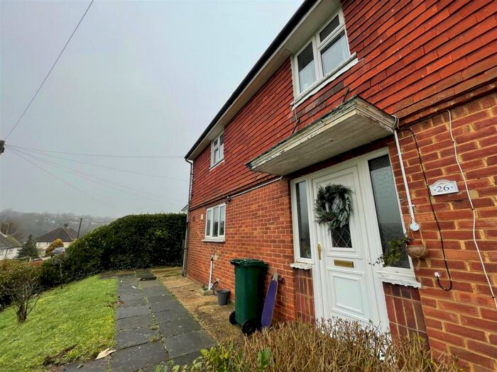 4 Bedroom Semi-Detached House To Rent In Hornby Road, Brighton, BN2