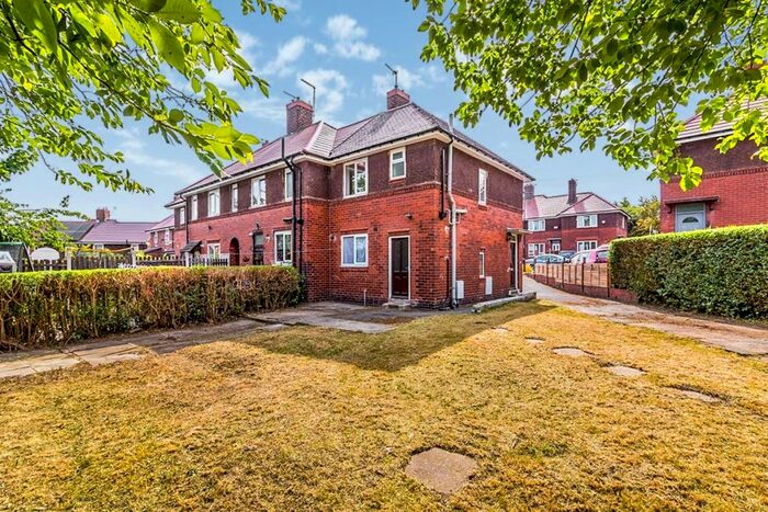 2 Bedroom House To Rent In Masters Road, Sheffield, S5