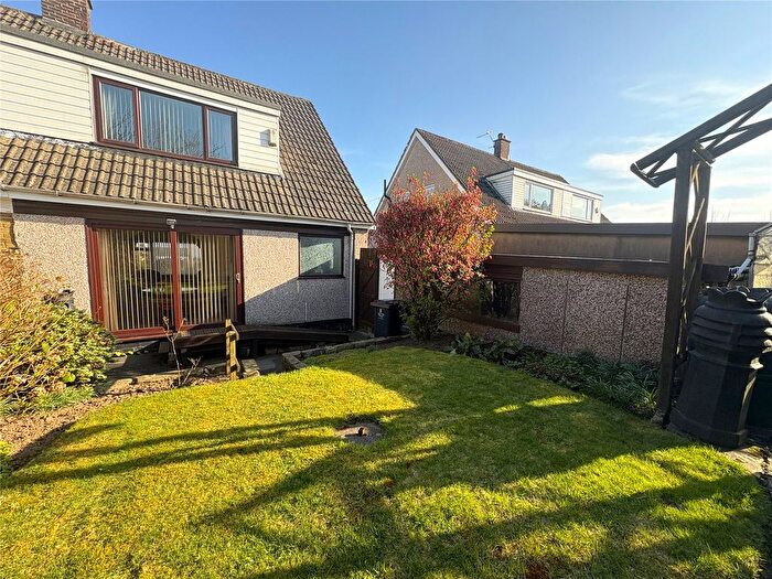2 Bedroom Semi-detached House For Sale In Aysgarth Crescent, Halifax, West Yorkshire, HX2