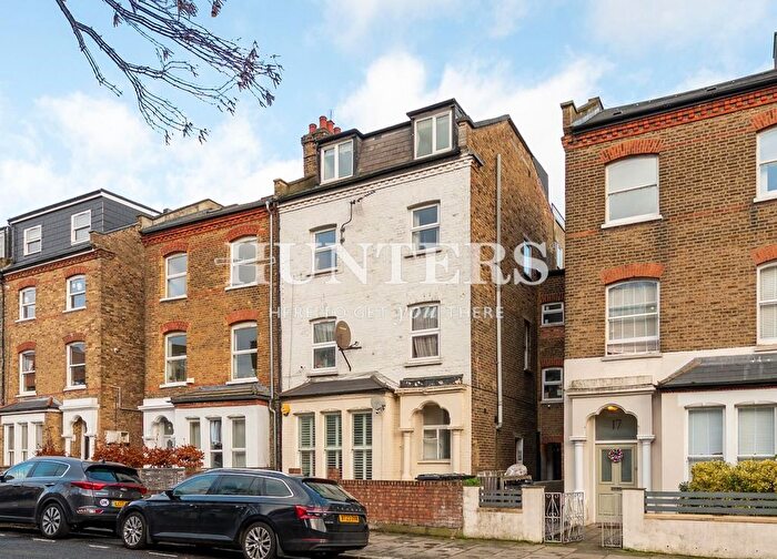 2 Bedroom Flat To Rent In Alexandra Grove, London, N4