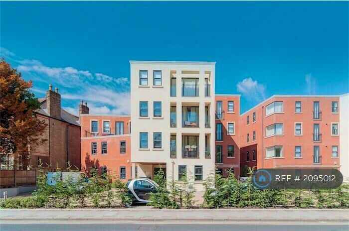 2 Bedroom Flat To Rent In Plaistow Lane, Bromley, BR1