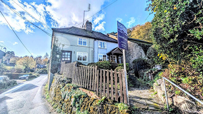 2 Bedroom Cottage For Sale In Arford Road, Headley, Bordon, Hampshire, GU35