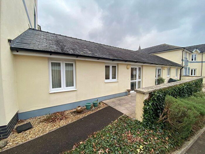 1 Bedroom Flat For Sale In Grosvenor Court, Western Road, Ivybridge, PL21