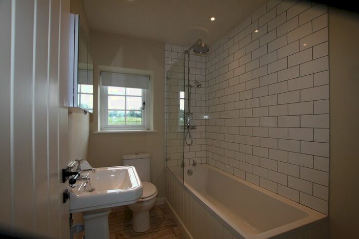 2 Bedroom Bungalow To Rent In Conkwell, Limpley Stoke, Bath, BA2