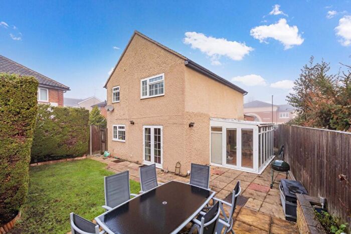 4 Bedroom House For Sale In Green Lane, Windsor, SL4