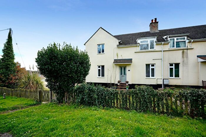 3 Bedroom Semi Detached House For Sale In Ermine Street, Little Stukeley, Huntingdon, PE28