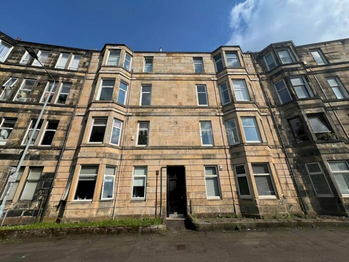 2 Bedroom Flat To Rent In Crossflat Crescent, Paisley, PA1
