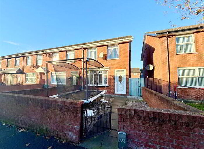 3 Bedroom End Of Terrace House For Sale In Cuba Walk, Belfast, BT4
