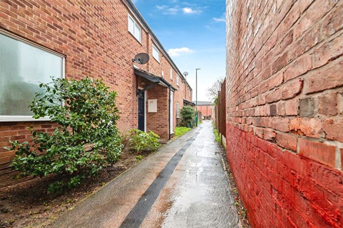 2 Bedroom Terraced House For Sale In Lamcote Street, Nottingham, NG2