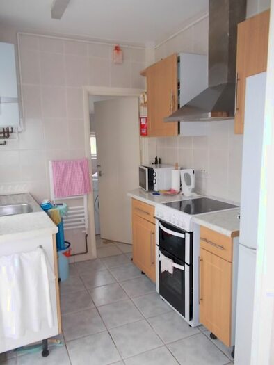 2 Bedroom End Of Terrace House To Rent In Malden Road, Watford, WD17