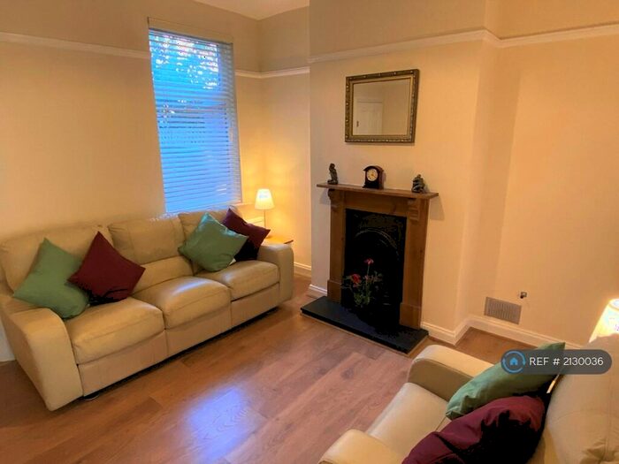 2 Bedroom Terraced House To Rent In Tyndale Street, Leicester, LE3