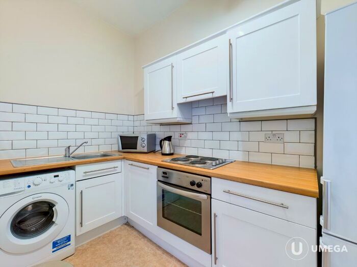 1 Bedroom Flat To Rent In Broughton Road, Broughton, Edinburgh, EH7