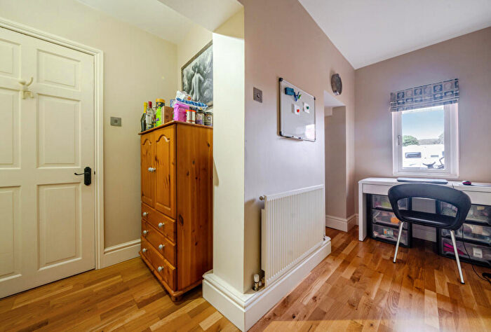 3 Bedroom Semi-Detached House For Sale In Whitecross, Abingdon, Oxfordshire, OX13