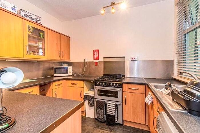 4 Bedroom Terraced House To Rent In Grayshott Road, Southsea, Hampshire, PO4