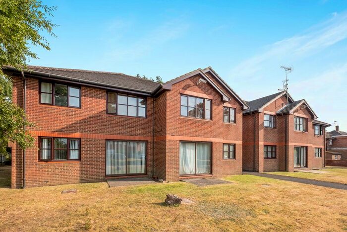 1 Bedroom Flat To Rent In Berkshire Road, Camberley, GU15