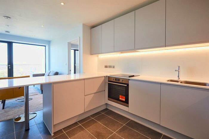 2 Bedroom Apartment To Rent In Block B, Bury Street, M3