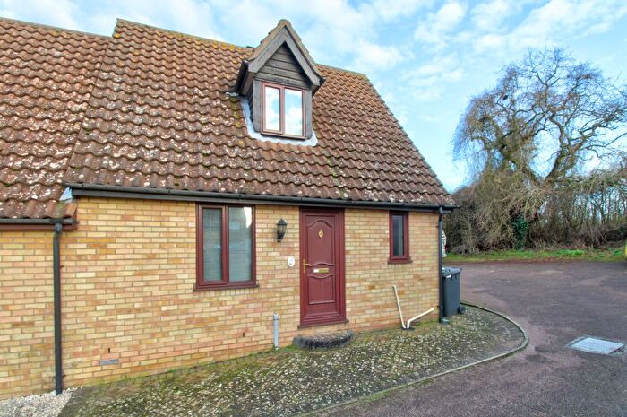 1 Bedroom Semi Detached House For Sale In Stockton Close, Hadleigh, IP7