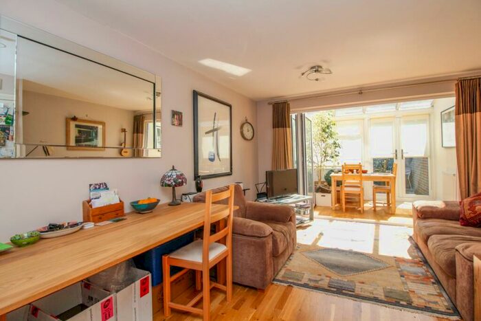 2 Bedroom End Of Terrace House To Rent In Great Clarendon Street, Oxford, OX2