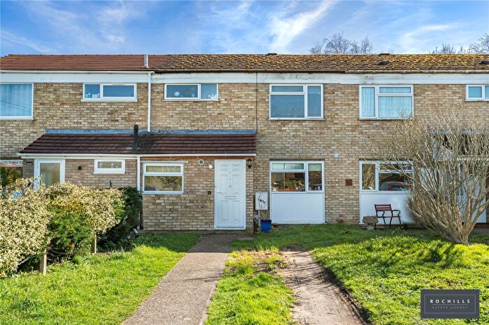 3 Bedroom Terraced House For Sale In Byron Close, Walton-on-Thames, Surrey, KT12