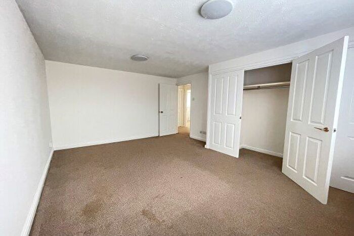 5 Bedroom Detached House To Rent In Beckinsale Grove, Milton Keynes, MK8