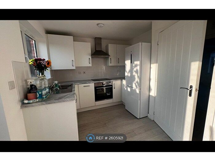 3 Bedroom Terraced House To Rent In Paragon Way, Coventry, CV6