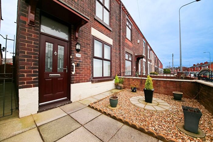 3 Bedroom End Of Terrace House To Rent In Old Road, Ashton-In-Makerfield, WN4