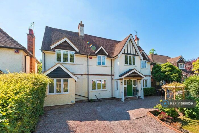5 Bedroom Detached House To Rent In Woodcote Valley Road, Purley, CR8