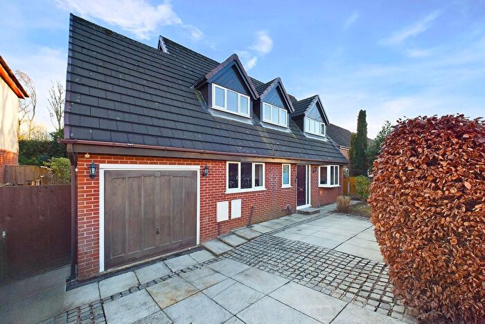 4 Bedroom Detached House For Sale In Alcester Avenue, Penwortham, PR1